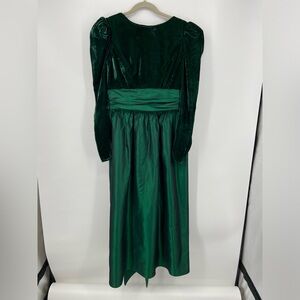 Bridesmaid‎ Green Velvet Dress Black Tie Formal Vintage Size 12